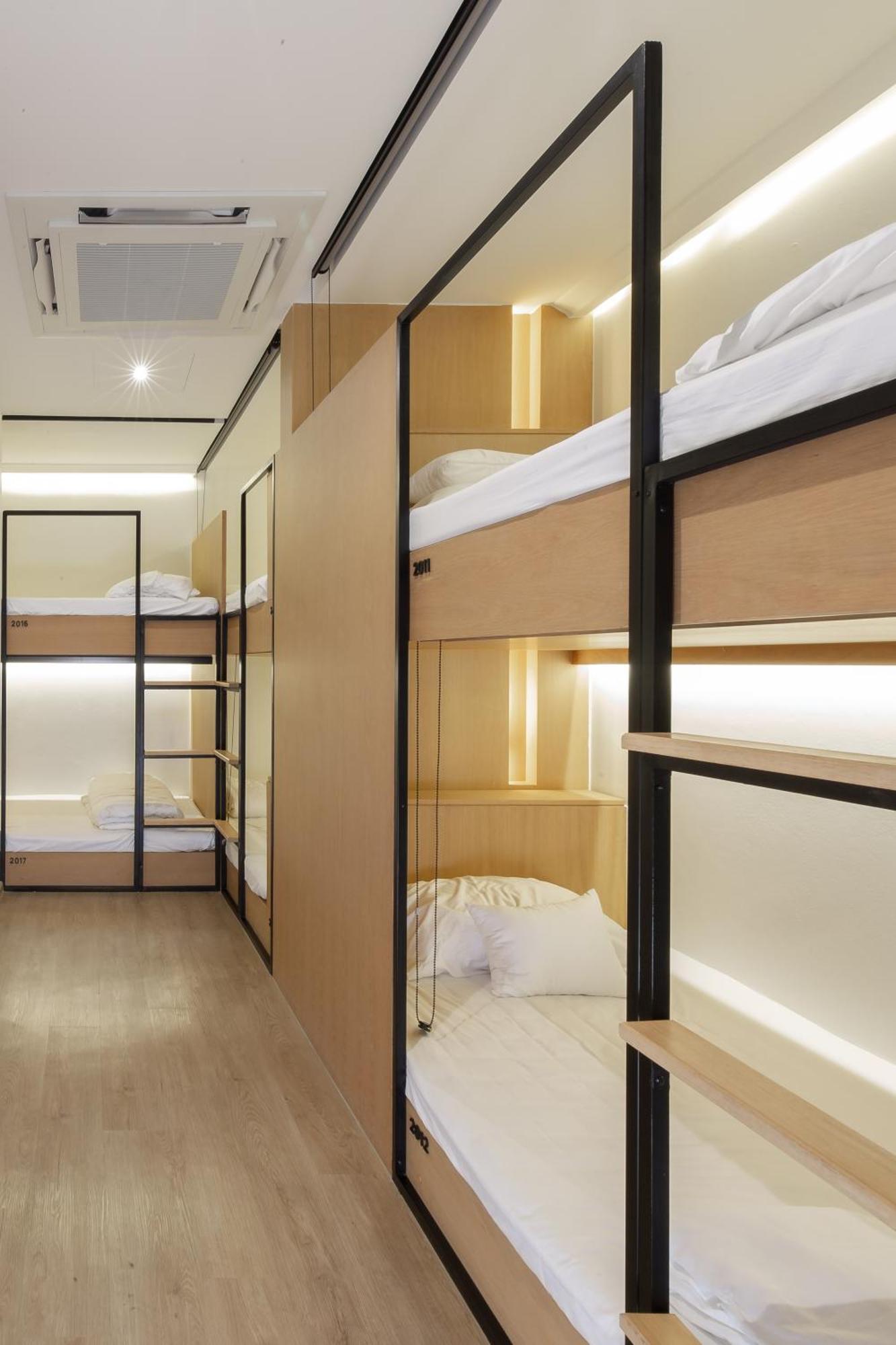 Double B Auberge de jeunesse